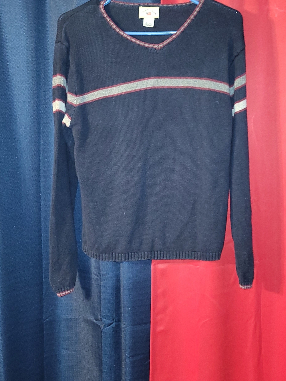 Men's 80s 90s Country Seat Navy V-Neck Sweater with Stripe Detail
